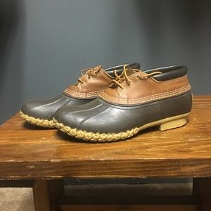 LL Bean Sz 9 Duck Boots low